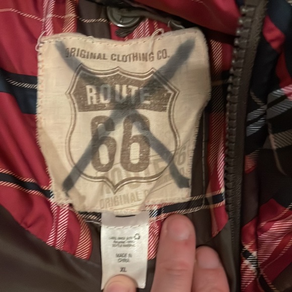 Coat - Picture 3 of 3